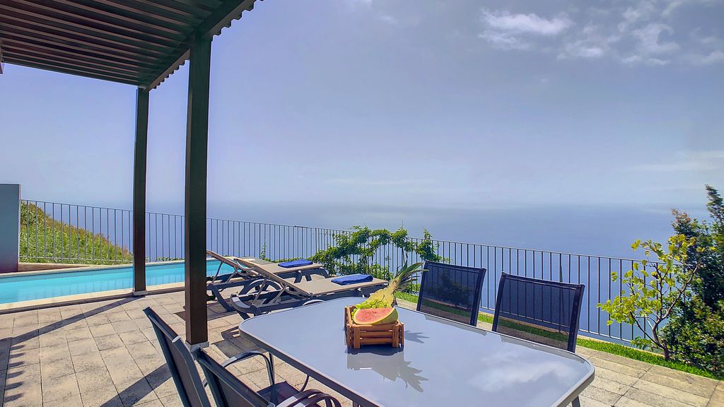Villa Miradoura by Lovelystay