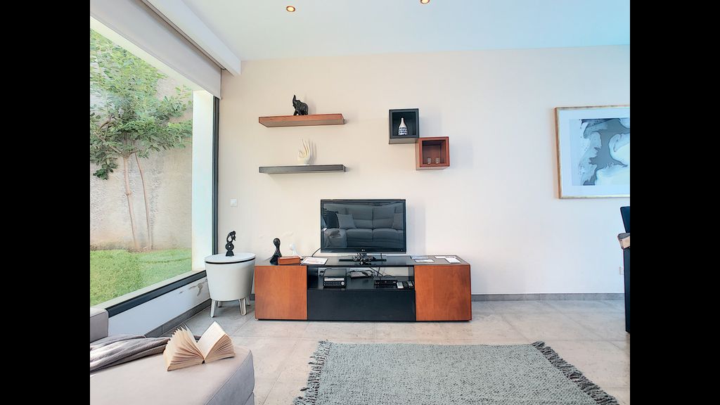 Villa North Sea - Pool & Mountain View by LS