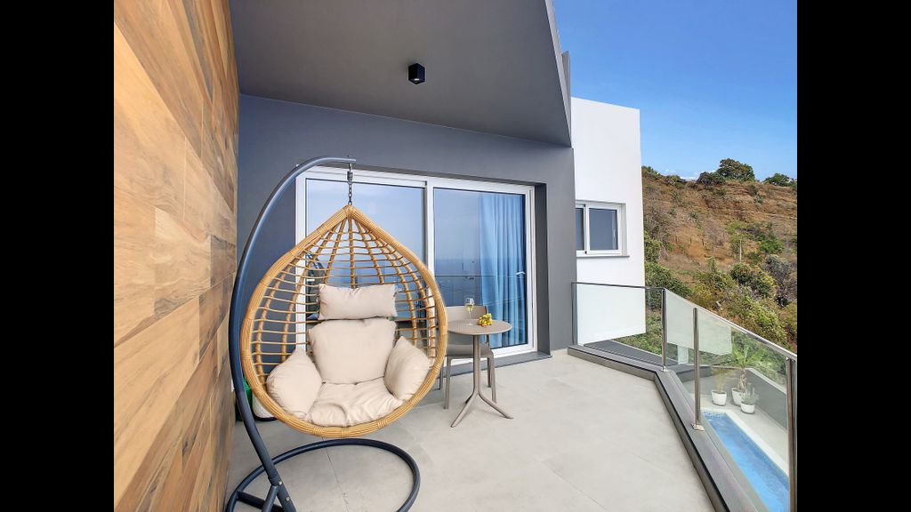 Villa Omar by LovelyStay