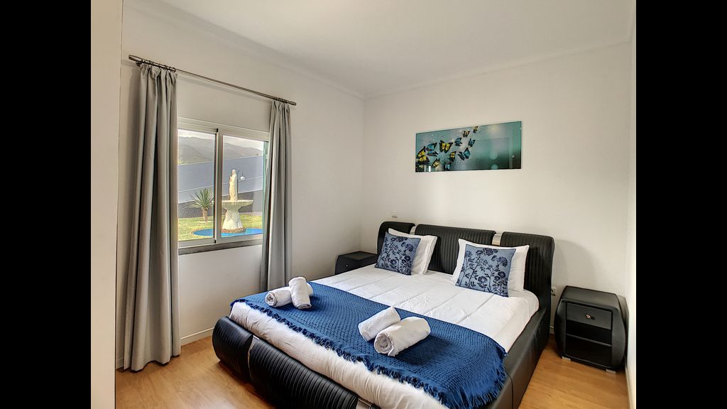 Villa Prainha by LovelyStay