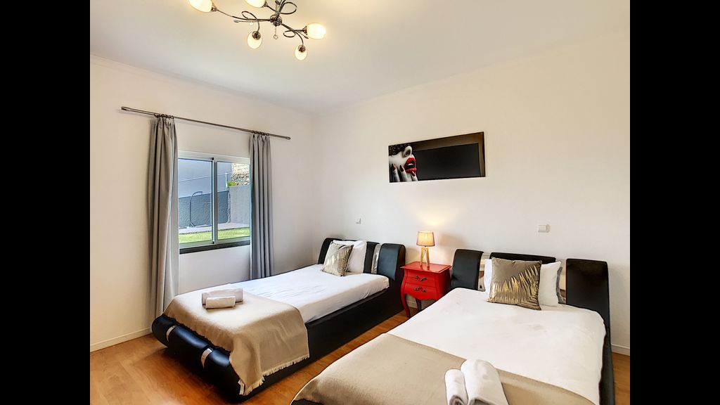 Villa Prainha by LovelyStay
