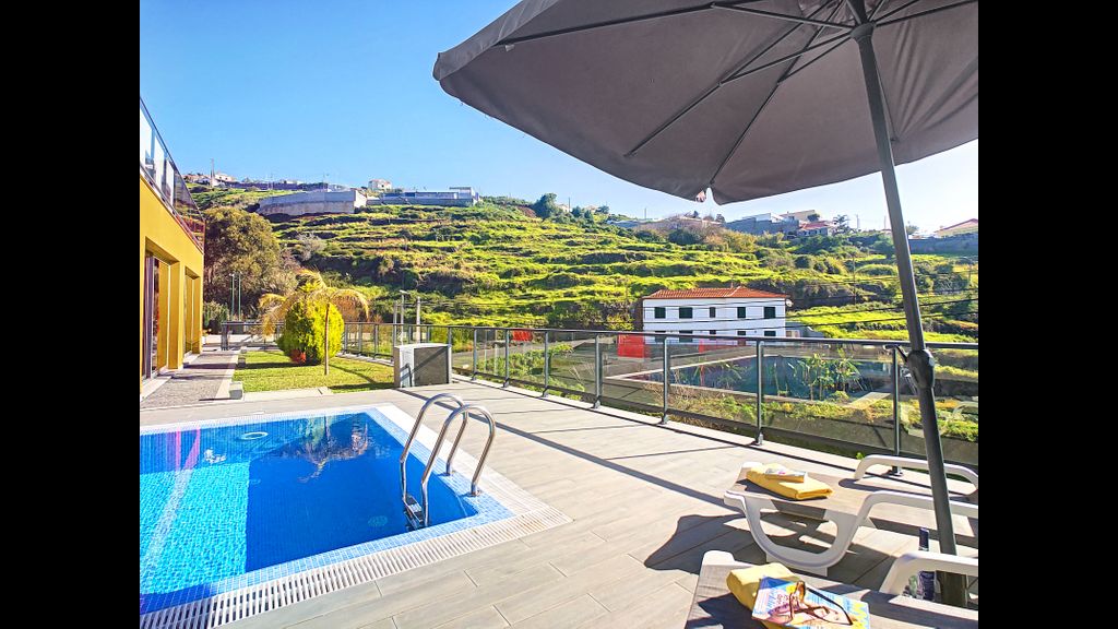 Villa Serramar by LovelyStay