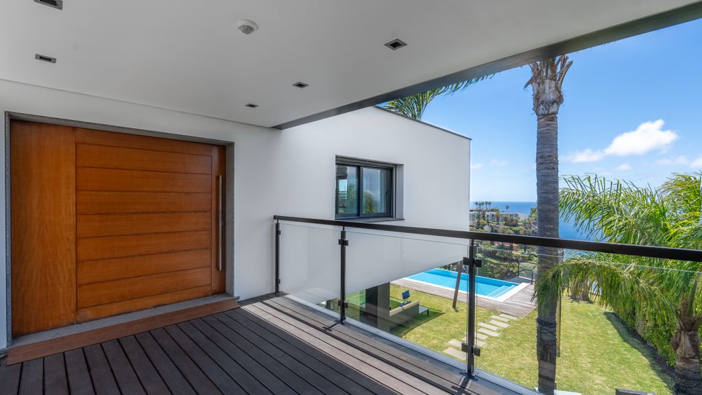 Villa Skylark by LovelyStay