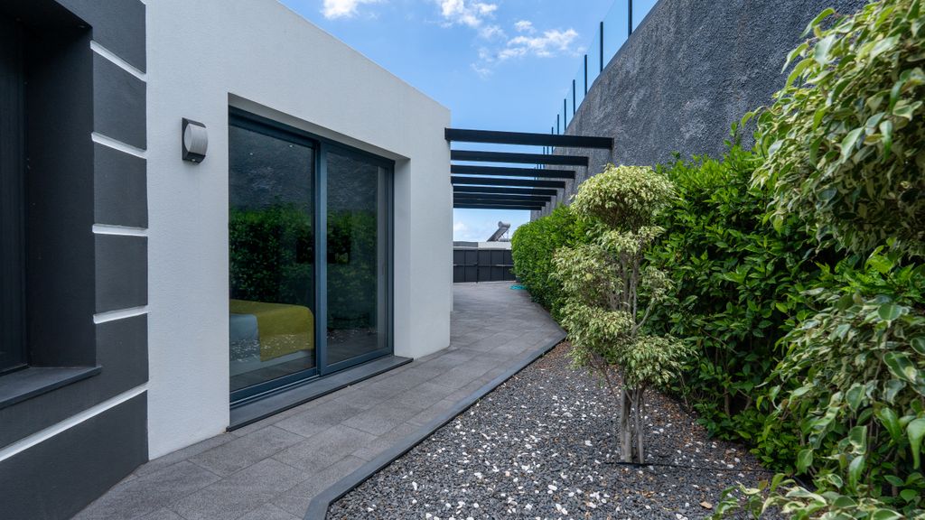 Villa Stella by LovelyStay