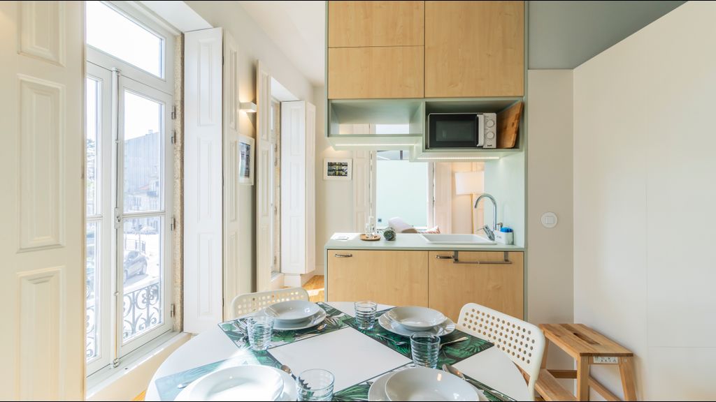 Barros Lima 493: Apt 1 by LovelyStay