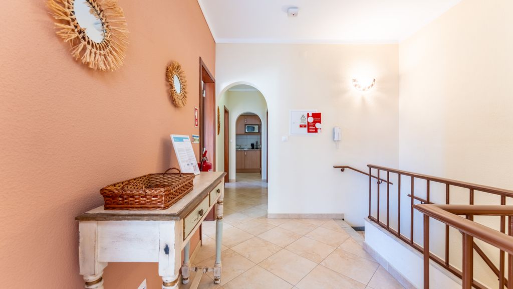 Wonderful 3 BDR Duplex W/ Terrace by LovelyStay