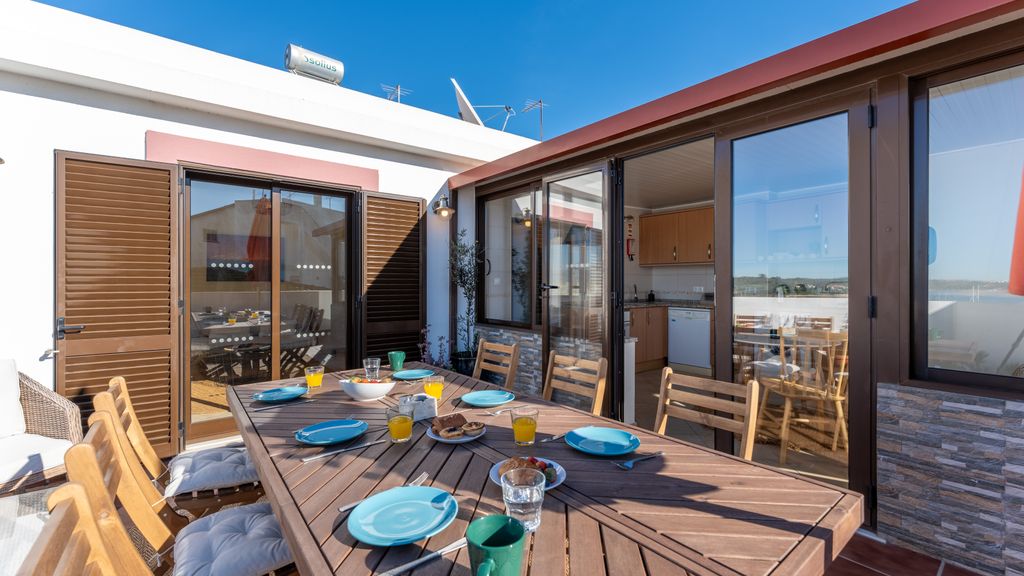 Wonderful 3 BDR Duplex W/ Terrace by LovelyStay