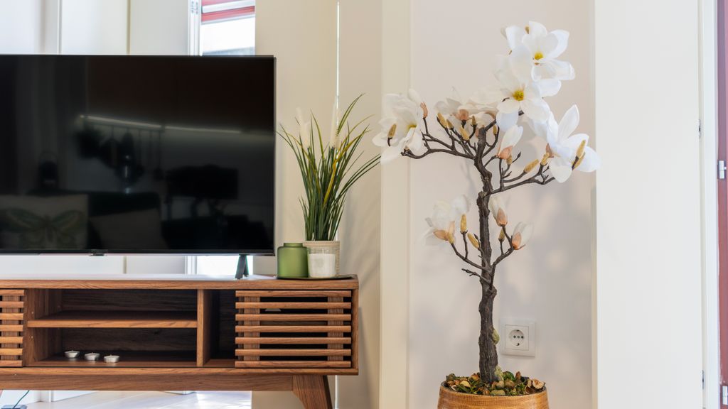 Old Town 1BR Duplex by LovelyStay