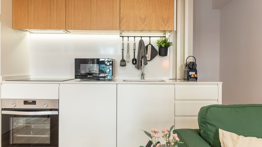 Old Town 1BR Duplex by LovelyStay