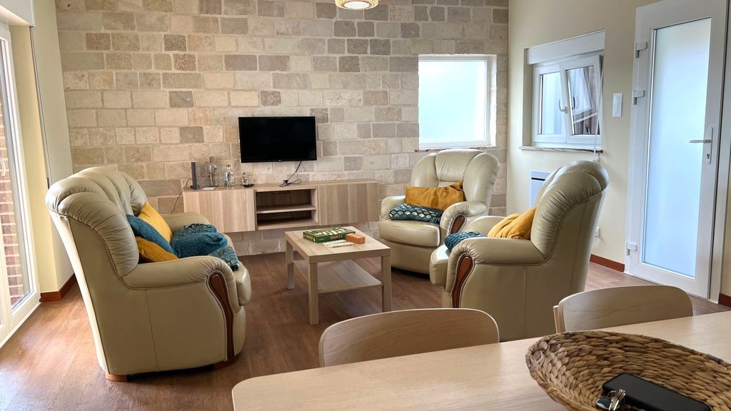 Villa da Ti Bemvida: Cozy 2-Bed Getaway w/ Heated Pool