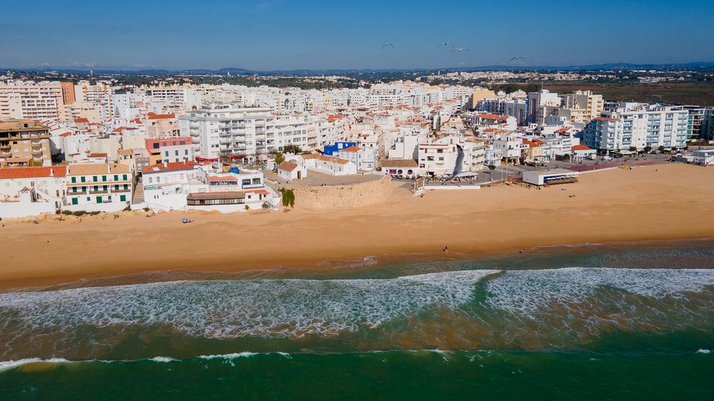 Beach View 2BR with Balcony by LovelyStay