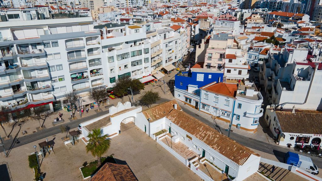 Beach View 2BR with Balcony by LovelyStay