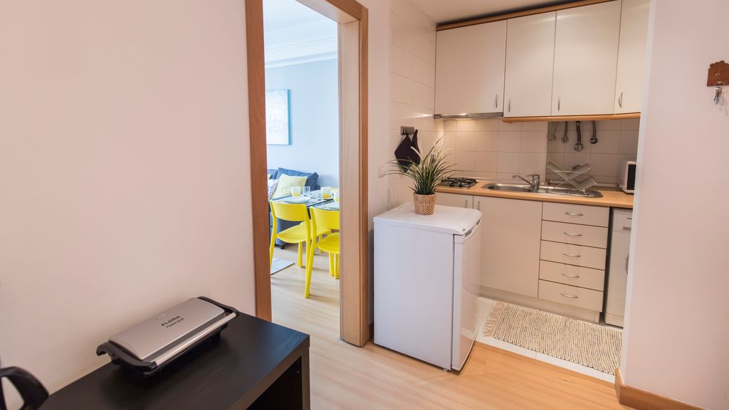 Charming Marquês Flat by LovelyStay