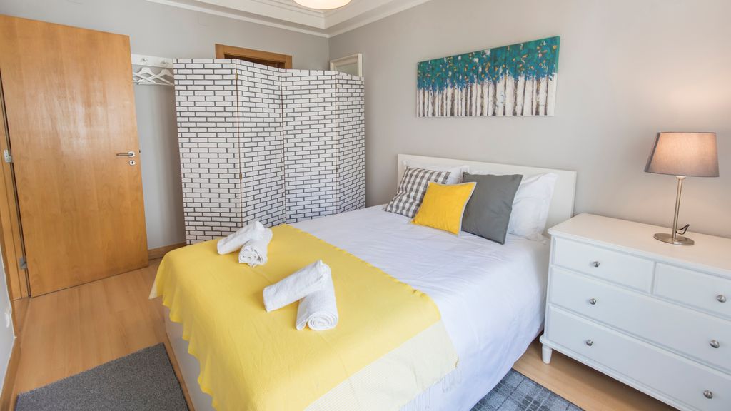 Charming Marquês Flat by LovelyStay