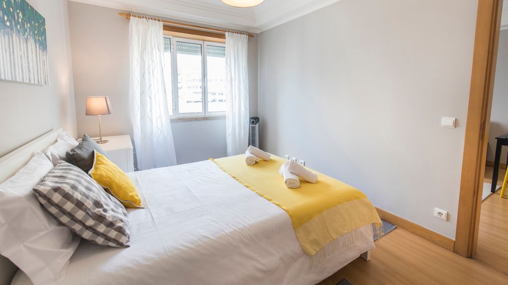 Charming Marquês Flat by LovelyStay