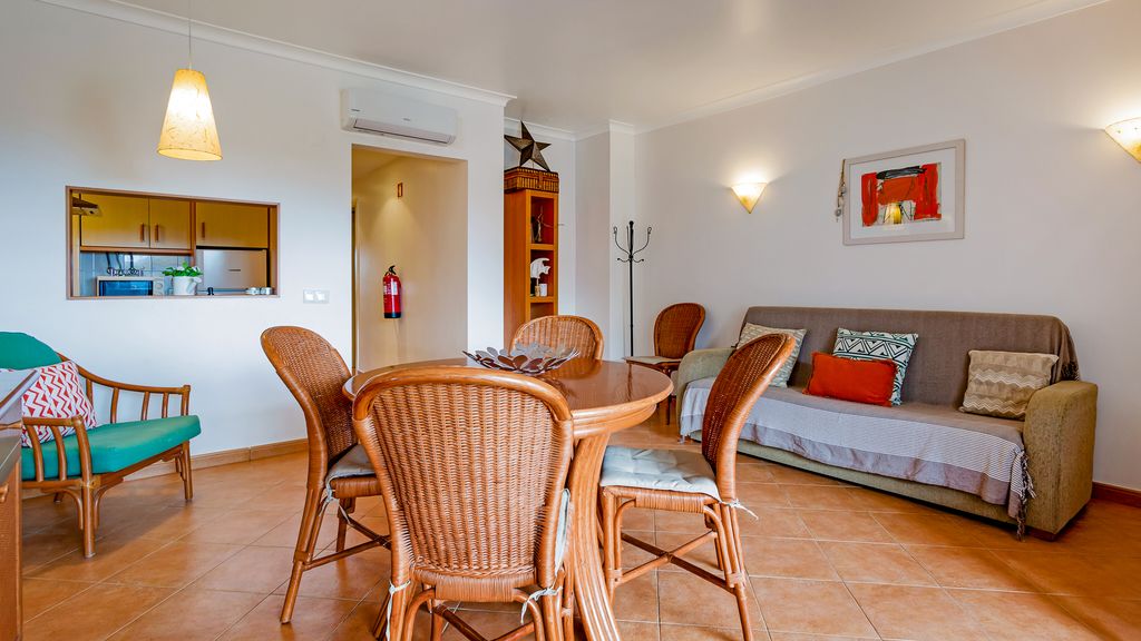 Golden Tavira 1BDR W/ Balcony & Pool by LovelyStay