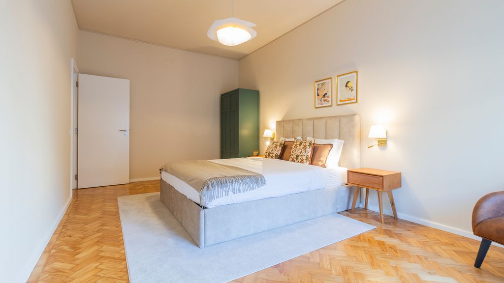3BR Joyous Wonder by LovelyStay
