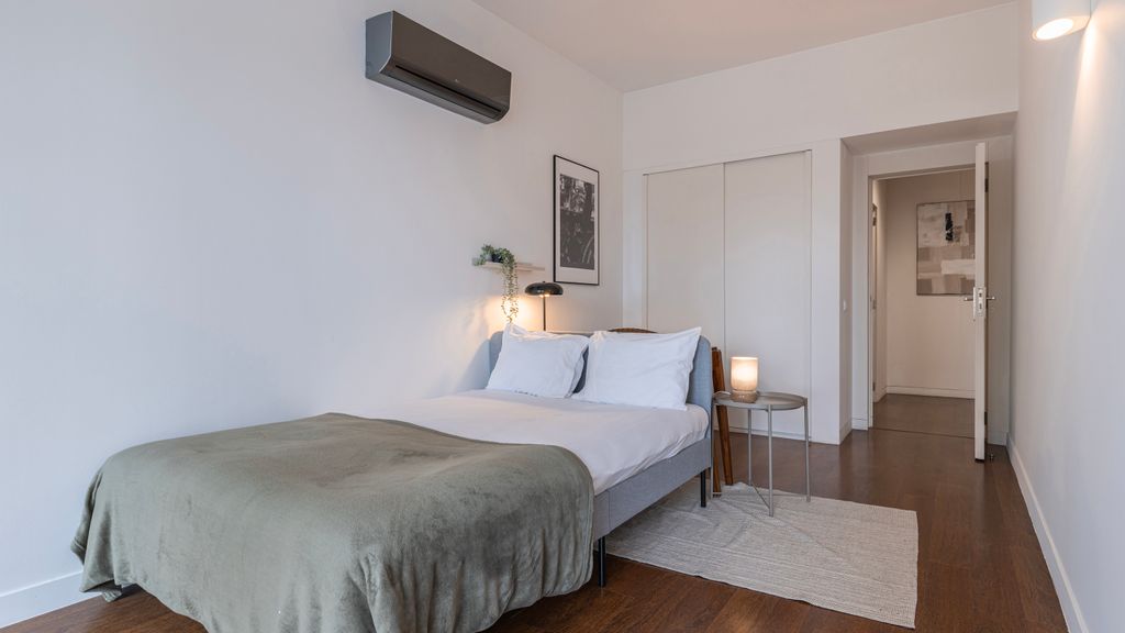 Classy 3BDR Property by LovelyStay