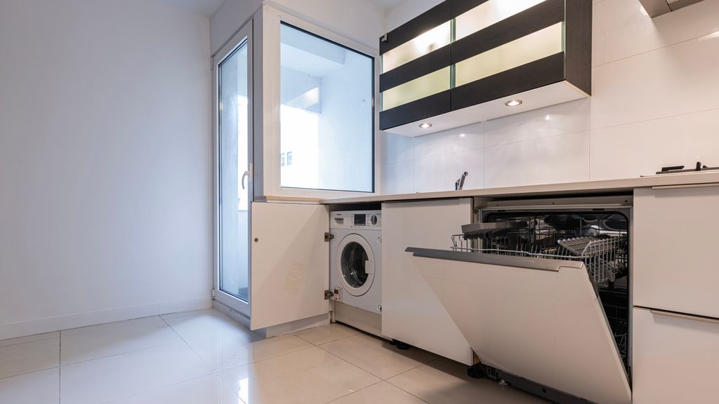 Classy 3BDR Property by LovelyStay