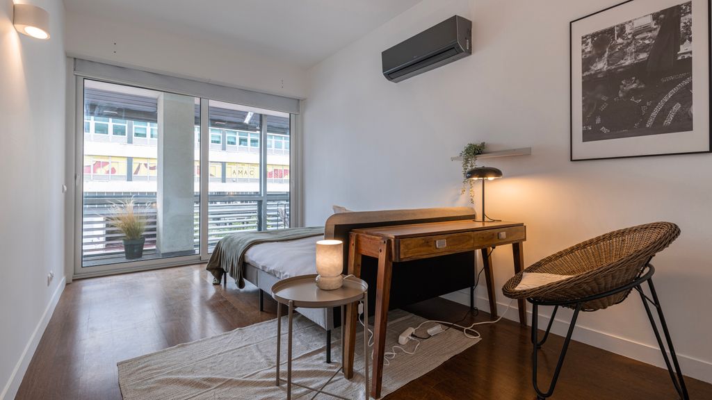 Classy 3BDR Property by LovelyStay
