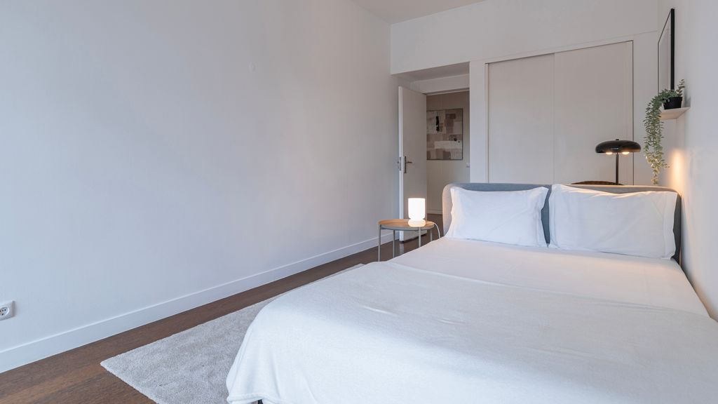 Classy 3BDR Property by LovelyStay