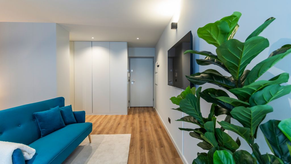 RUAH C - Cozy Studio by LovelyStay