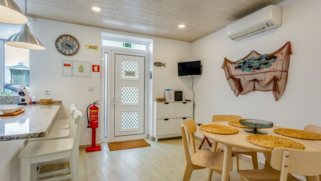 Glamorous 1 BDR Duplex Apartment by LovelyStay