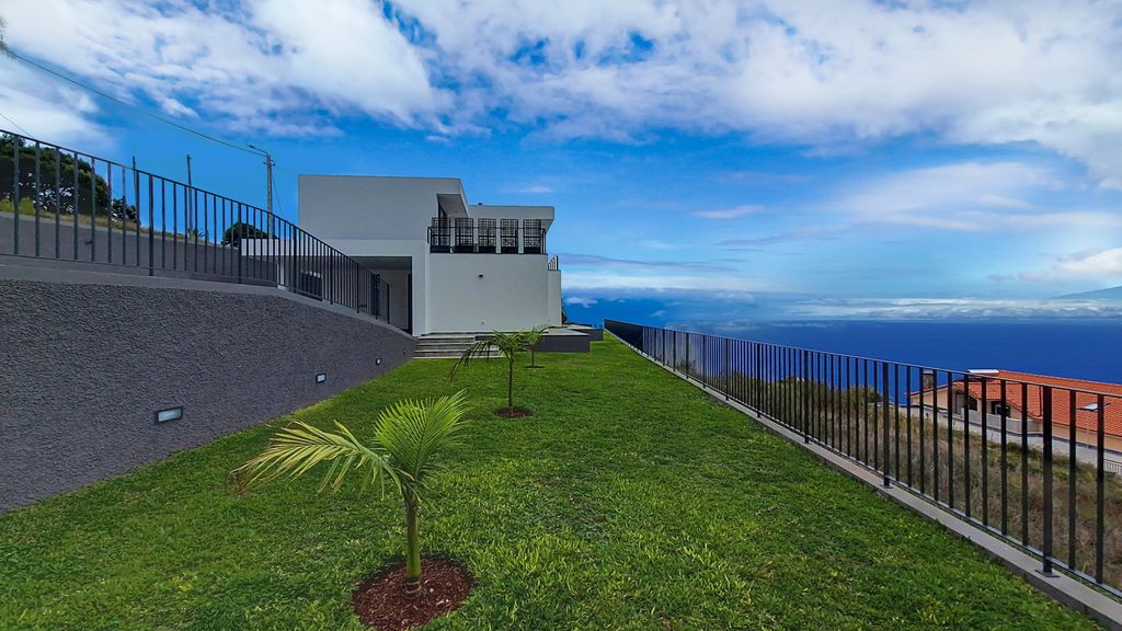 Ohana Ocean View by LovelyStay