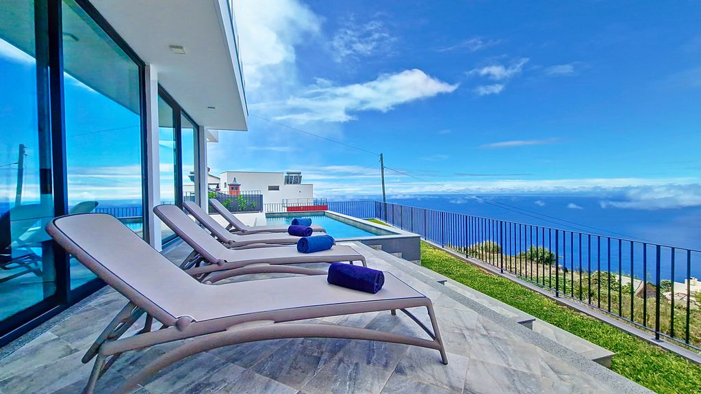 Ohana Ocean View by LovelyStay