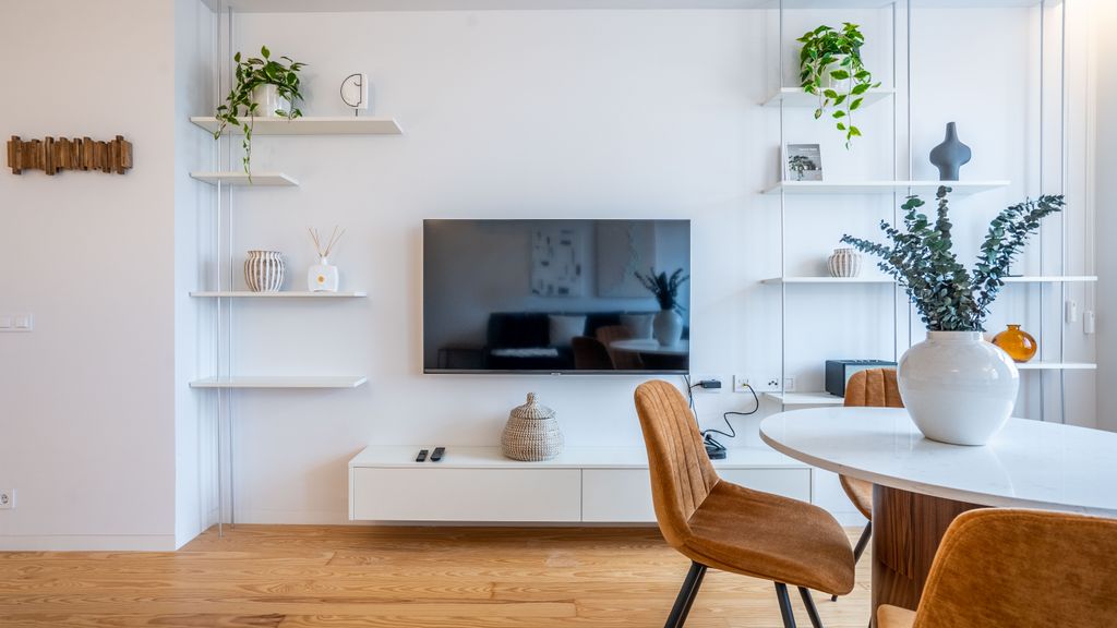 Penthouse w/ City Views | Almada 551