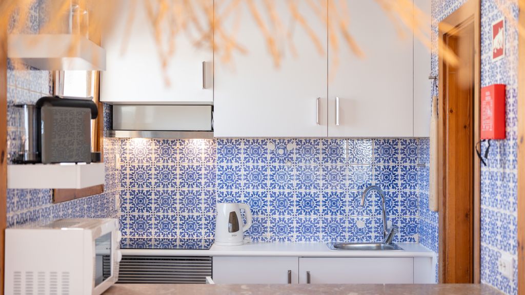 Comfy 2 BDR Apartment W/ Balcony by LovelyStay