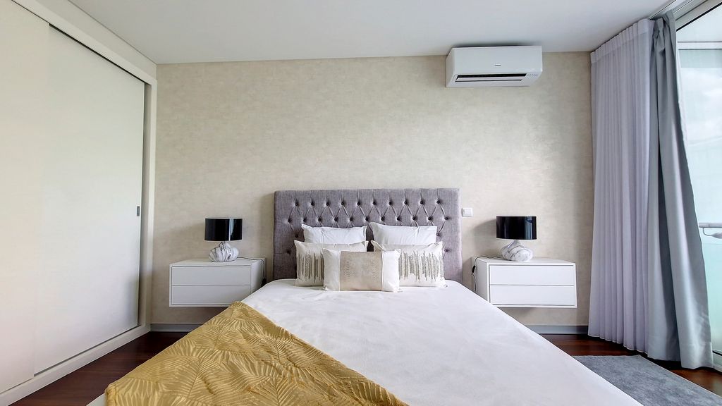 Upscale 1 by LovelyStay