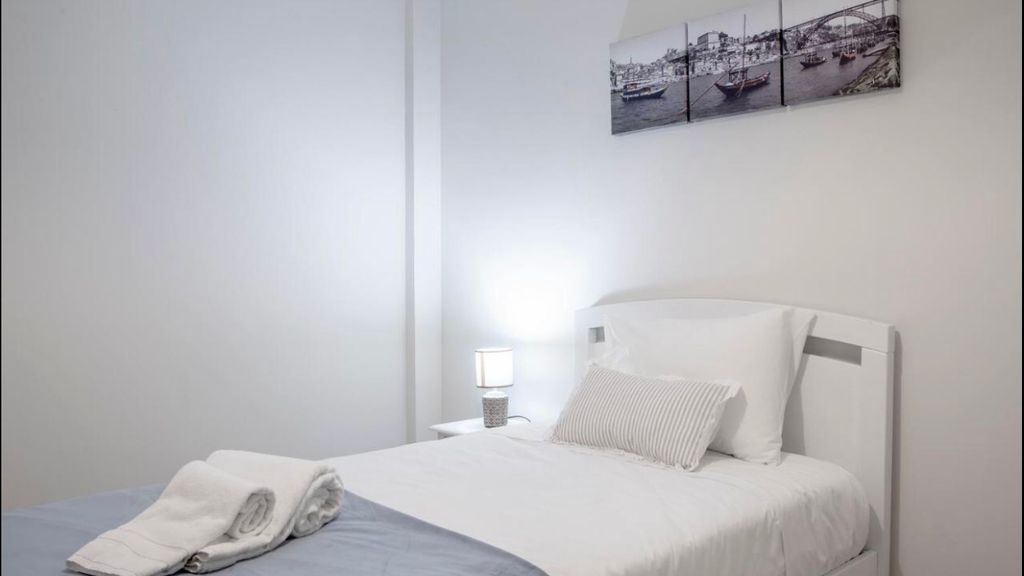 Belas Artes Apartment by LovelyStay