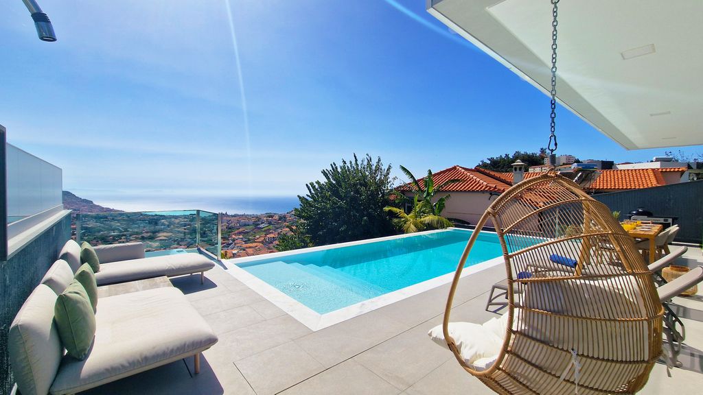 Villa Obra-Prima by LovelyStay