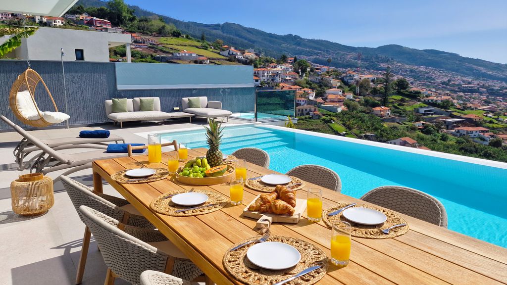 Villa Obra-Prima by LovelyStay