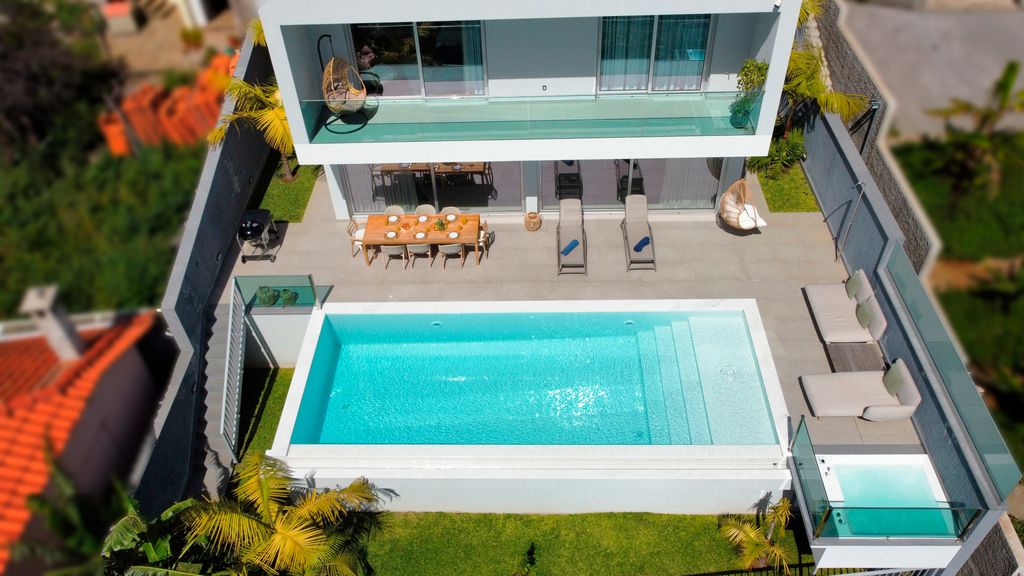 Villa Obra-Prima by LovelyStay
