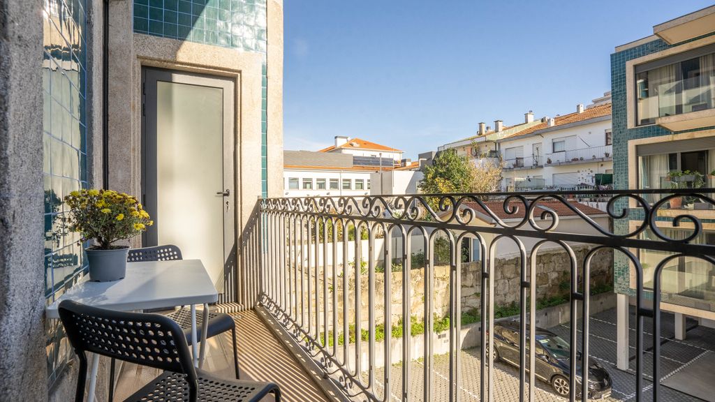 João IV Jewel Retreat by LovelyStay