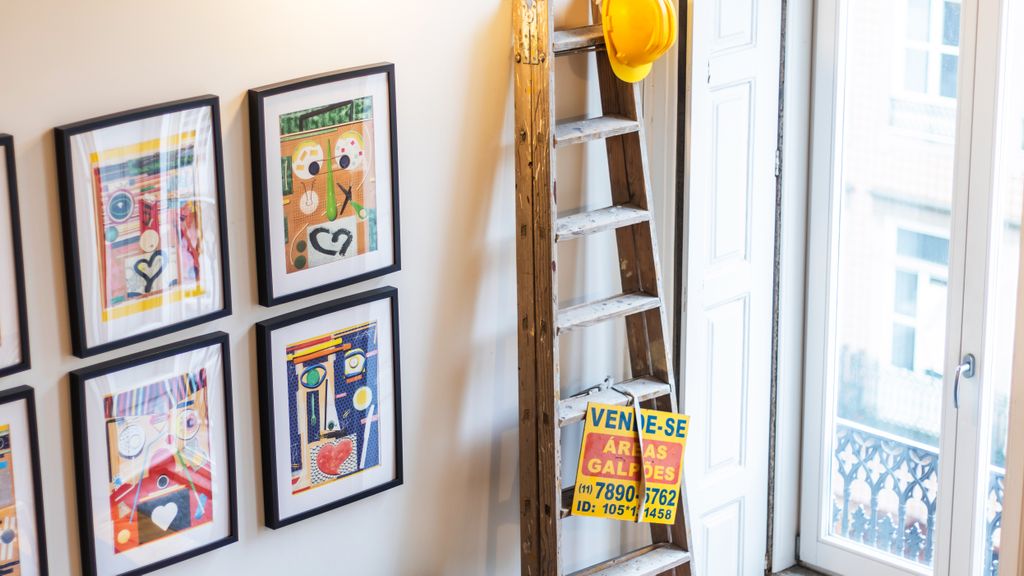 Eccentric Mouzinho Mezzanine by LovelyStay