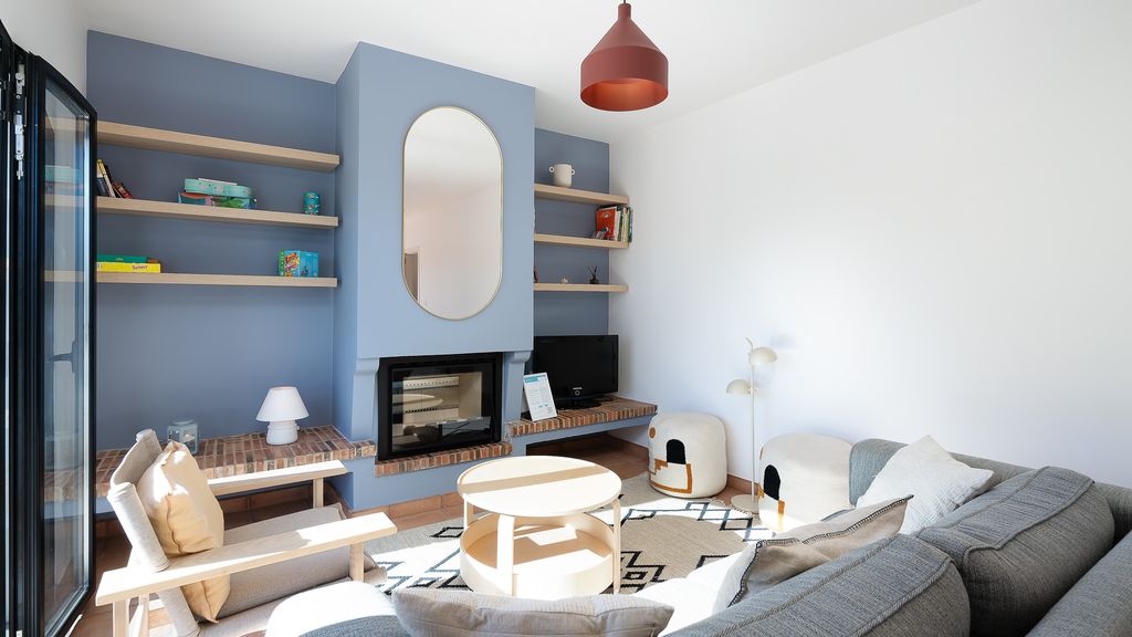 Vila Ramalhete W/ 3 BDR & Balcony by LovelyStay