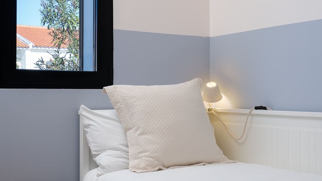 Vila Ramalhete W/ 3 BDR & Balcony by LovelyStay