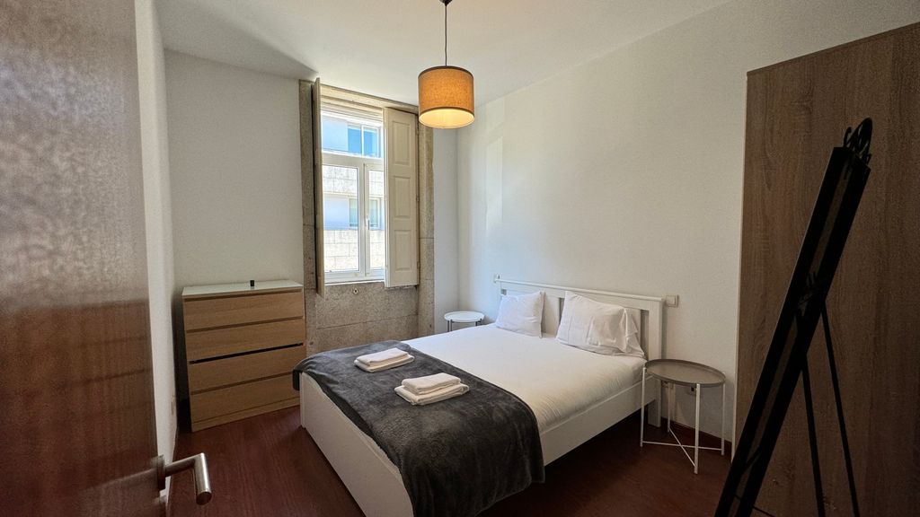 Oliveira Terrace T3 by LovelyStay