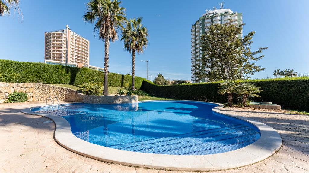 Serene Ocean 1 BDR Apartment W/Patio by LovelyStay