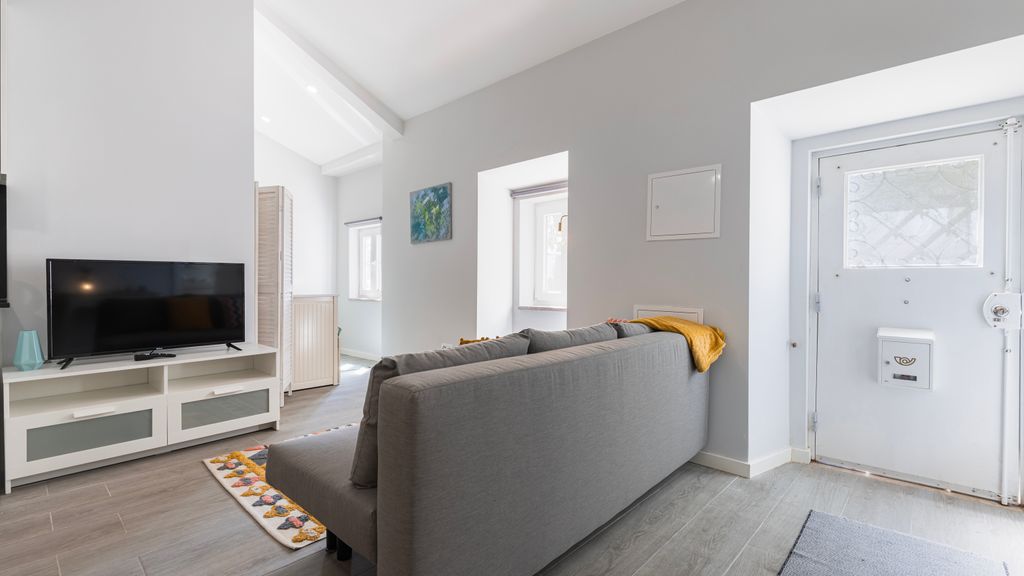 Belém Unique 1BDR House by LovelyStay