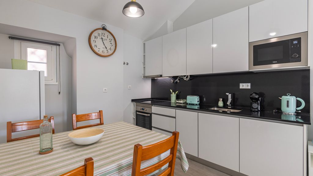 Belém Unique 1BDR House by LovelyStay