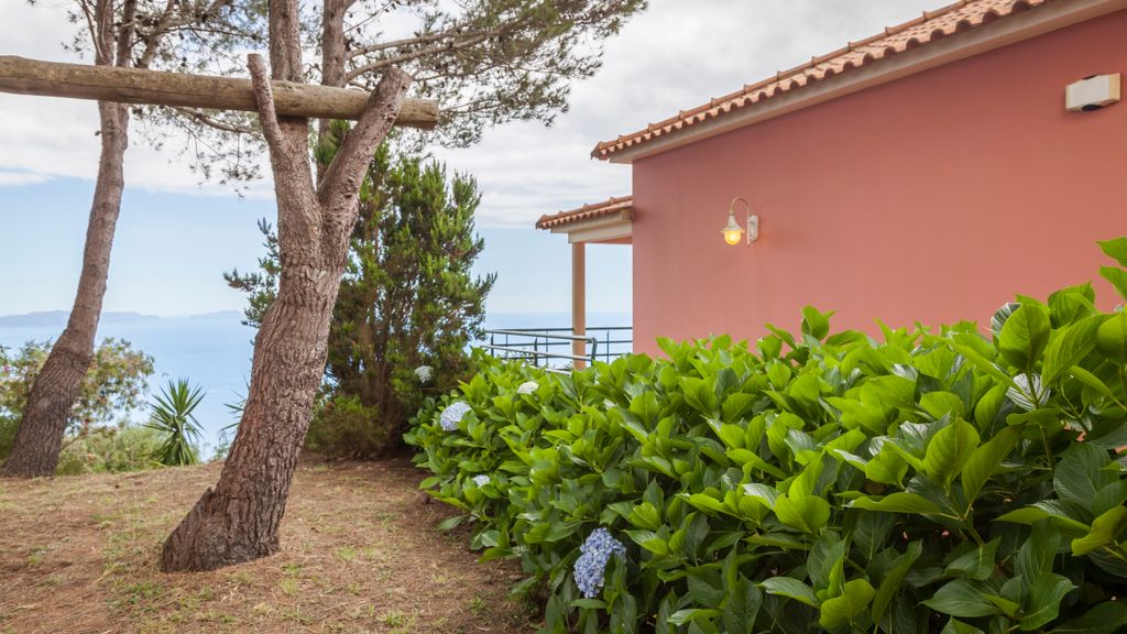 Quinta do Santo by LovelyStay