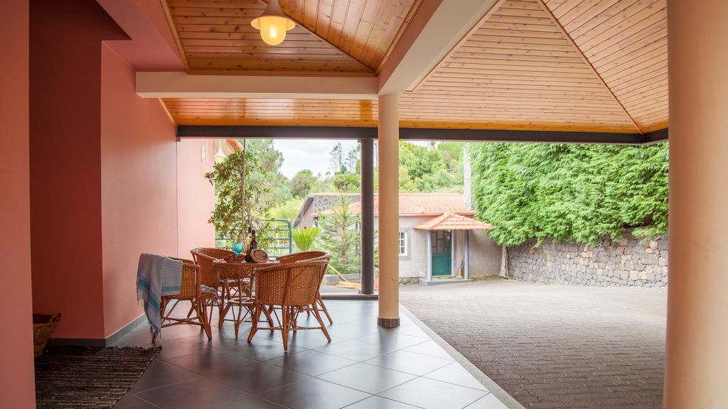 Quinta do Santo by LovelyStay
