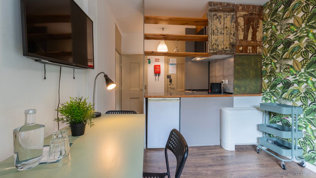 The Indy House | Room 101 by LovelyStay