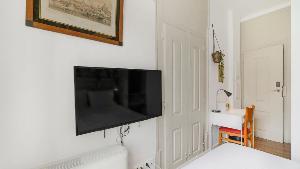 The Indy House | Room 208 by LovelyStay