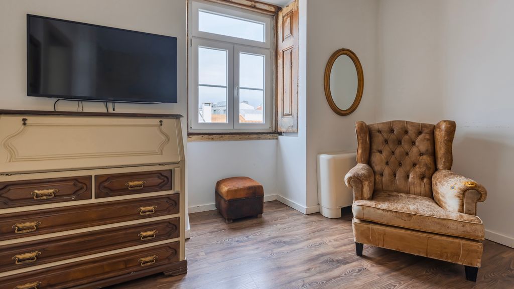 The Indy House | Room 404 by LovelyStay