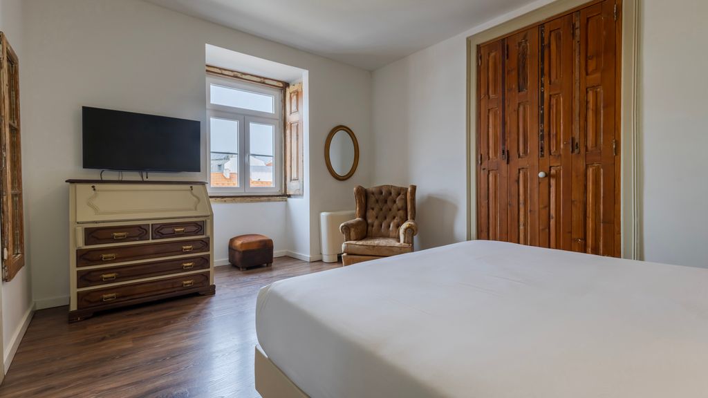 The Indy House | Room 404 by LovelyStay